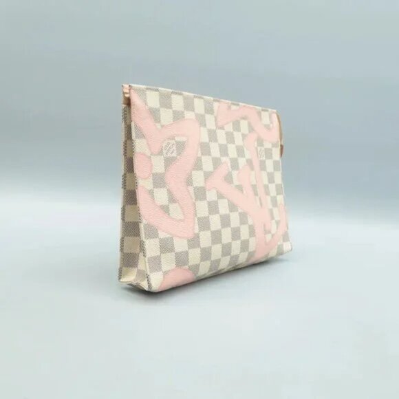 Auth Louis Vuitton Toiletry Pouch White Damier Azur Canvas Clutch Bag 835-092224 - Picture 3 of 12